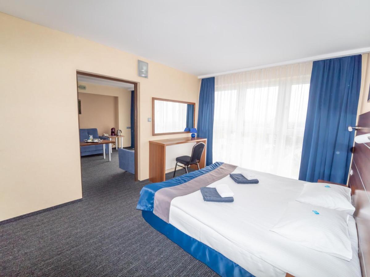 Hotel ตือคือ ภายนอก รูปภาพ