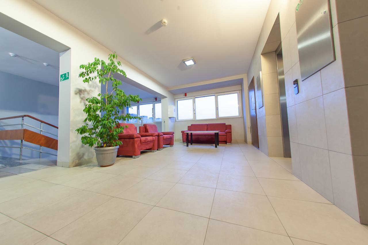 Hotel ตือคือ ภายนอก รูปภาพ